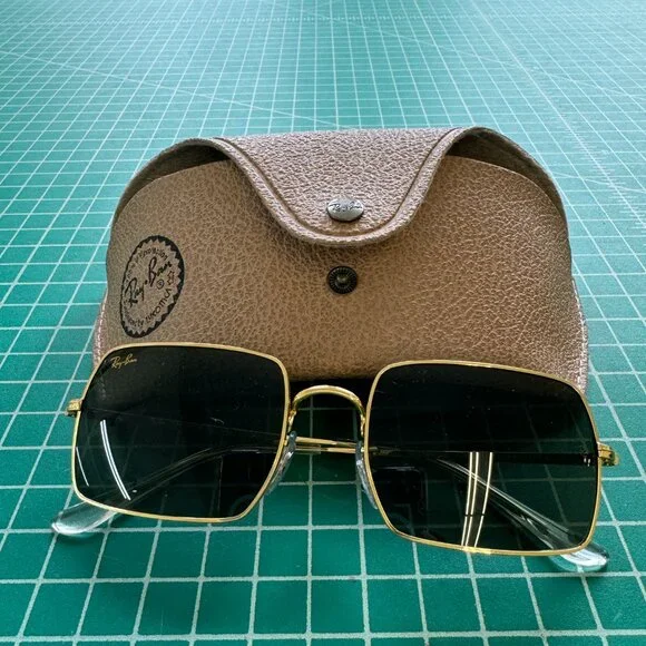 Only worn once Rayban sunglasses - Picture 2 of 3